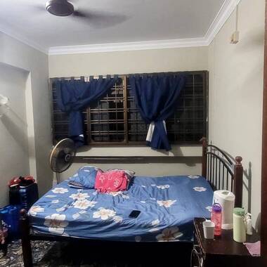 Common room at 484d Choa Chu Kang avenue 5 for rent! Wifi available!