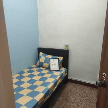 Centrally Located Room for 1Pax near NUS