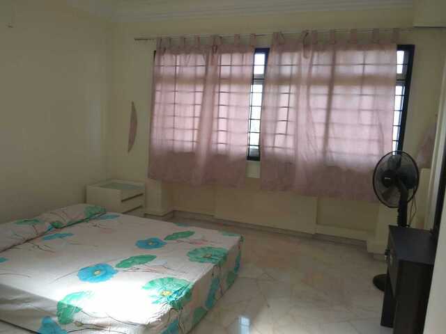 Spacious unit near Tampines East MRT