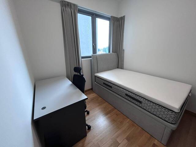 Bartley Ridge NEW Common Room for Rent – Prime Location Near Bartley MRT!