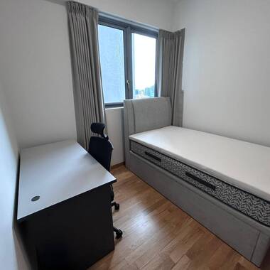 Bartley Ridge NEW Common Room for Rent – Prime Location Near Bartley MRT!