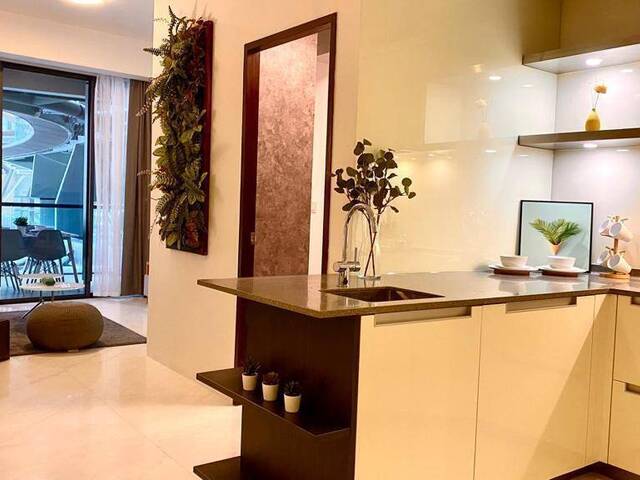 Grab Now! Your 2-Bedder Premium Living In CBD!