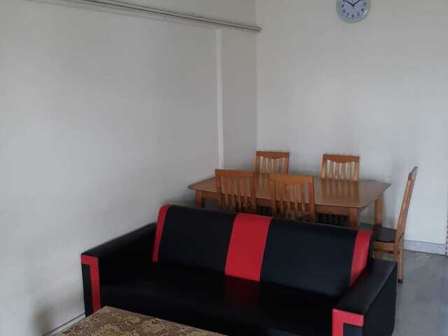 High floor Walking Distance to AMK MRT. Good amenities