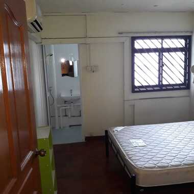 High floor Walking Distance to AMK MRT. Good amenities