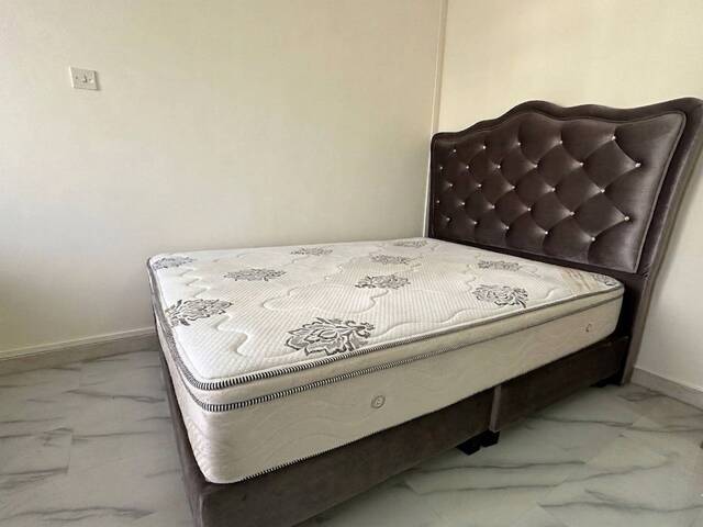 Premium Spacious High-Floor Common & Master bed Room