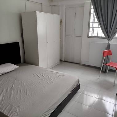 Master room near Hougang MRT