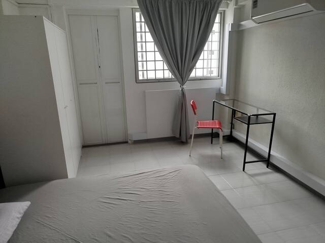 Master room near Hougang MRT