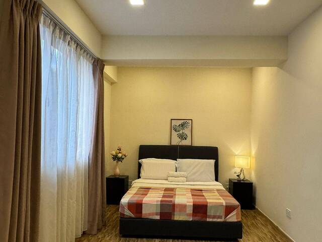 Room for rent / Toa Payoh, Novena / Common room / 2 pax stay / Available August 1