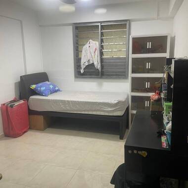 Spacious & Clean Common Bedroom for rent