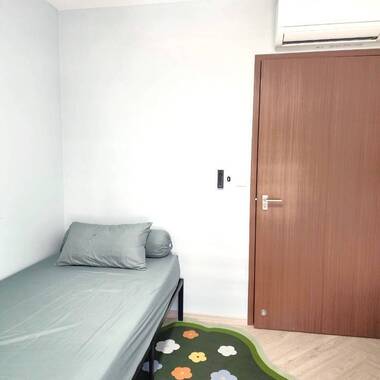 Common Room for rent at Blk 665C Tampines Street 64. (Single Pax Only) no agent fee