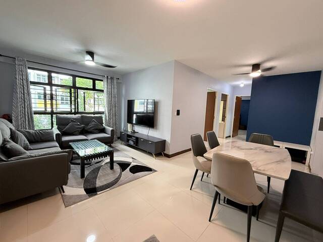 4-Room Flat @ Choa Chu Kang Ave 1 BLK 808D! NO AGENT FEE!