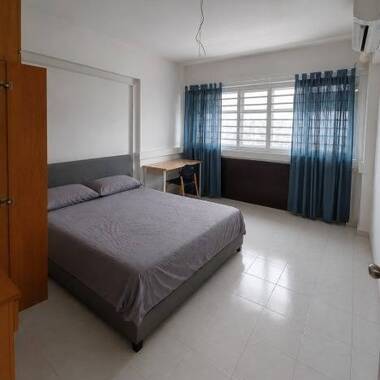 Spacious room near Eunos MRT