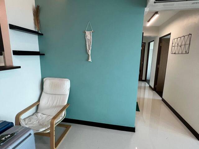 Spacious Master Bedroom near Bukit Batok MRT for NUS Students