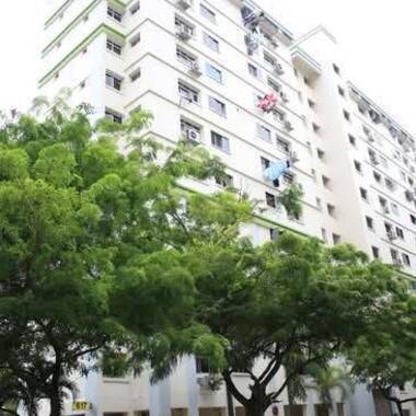 Common Room for rent at Blk 617 Woodlands Avenue 4, (Male Only) no agent fee