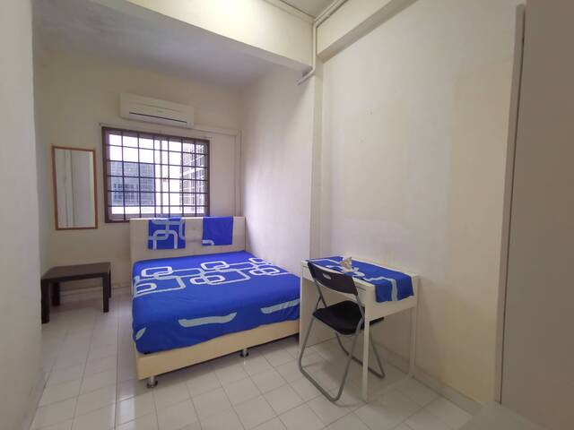 CAVENAGH GARDEN/73 Cavenagh Road, #11-376, Singapore 2296... pax/Available July 25