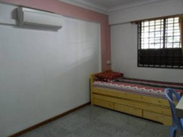 Room For Rent at Farrer Park