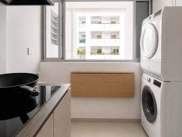 Common Room at Blk 653 Punggol Drive. ( FEMALE/ COUPLE)
