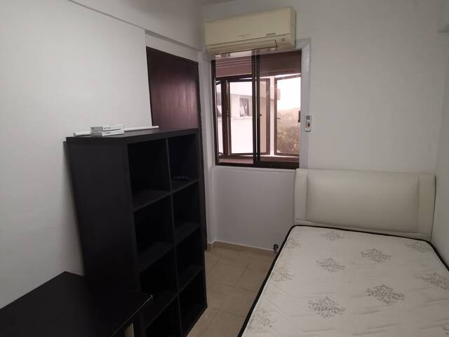 10B Braddell Hill/#18-08, Singapore 5797... pax/Available 17 June