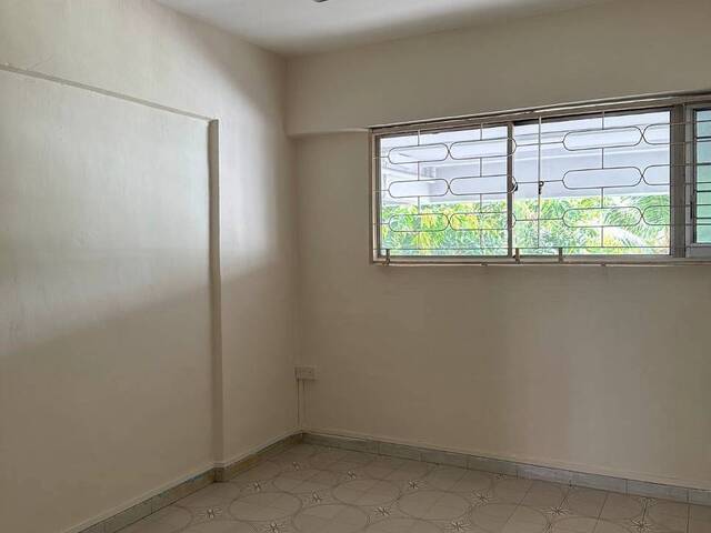 Newly Renovated HDB 3 rooms for rent