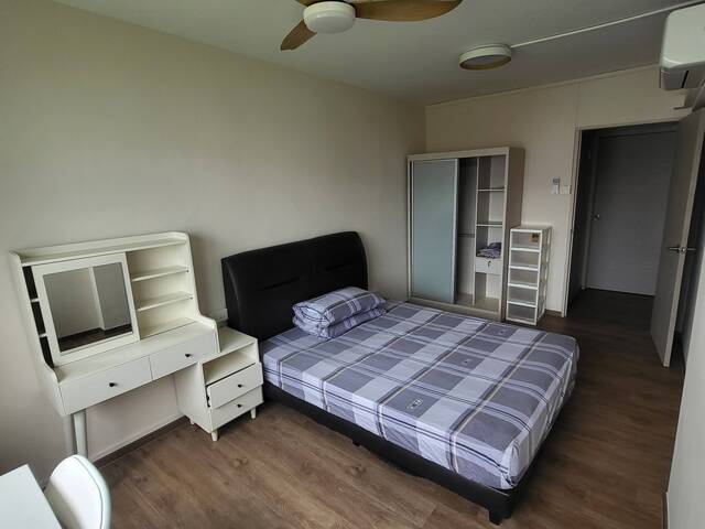Common room for rent