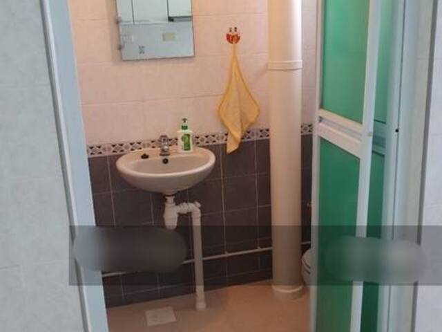 Yew Tee Common Room for Rent