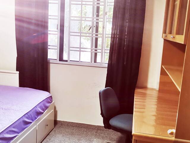 near NUS common room for rent