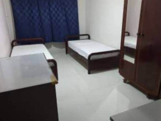 Common room at 751 Jurong West street 73 for rent! Aircon wifi!