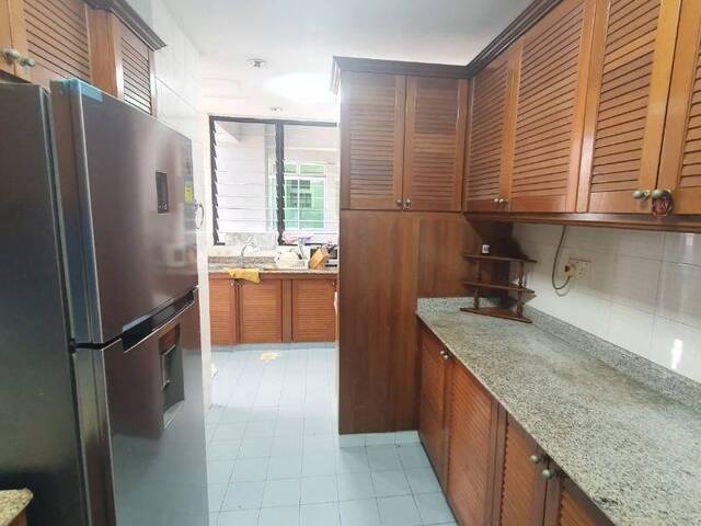 Room for Rent/ Available Immediate/Include Utilities/Wifi/Aircon/No Agent Fee/Light Cooking Allowed/