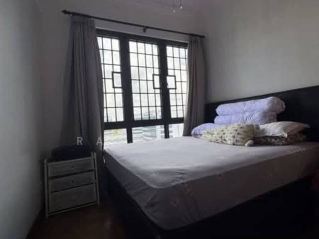 Simei Mrt - 3 bed + utility/helper room + 3 toilets