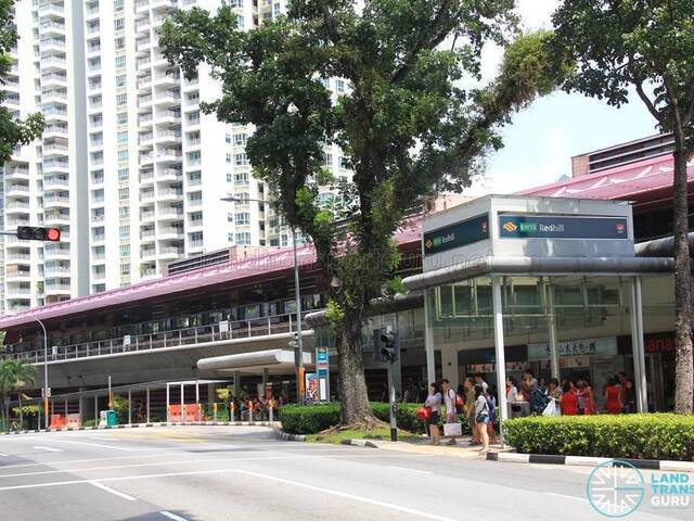 City Budget Rental Redhill MRT , Share Common Room with AC for Working Female