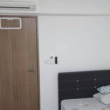 Common room at 288c punggol place for rent! Aircon wifi!
