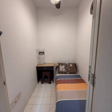 Scenic Heights/Common room/1-2 pax/Available Immediate