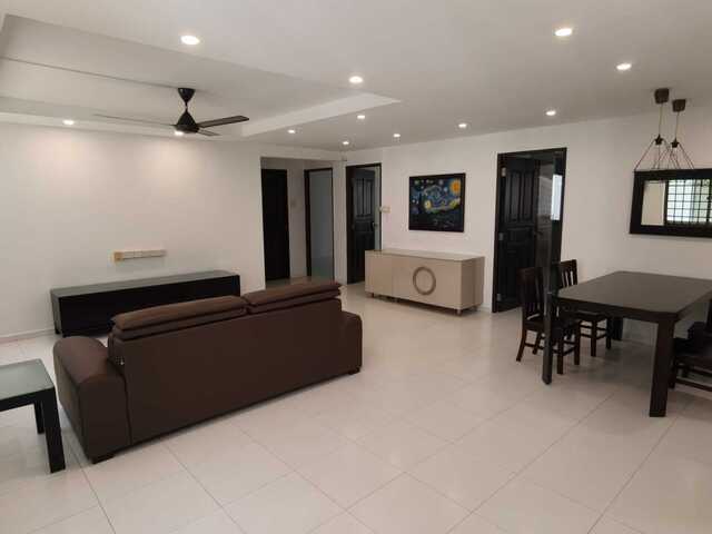 5-Room Unit @ Choa Chu Kang Central 352! NO AGENT FEES!