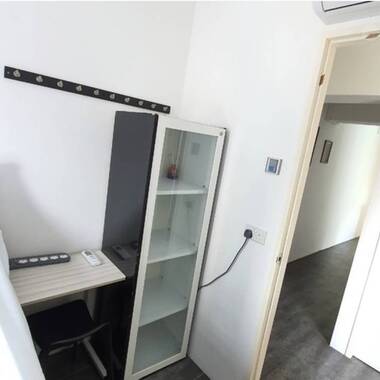 No owner, can cook, Commn rm, 2mins walk to Chinatown MRT & Famous Food Centre, Above Shopping Mall