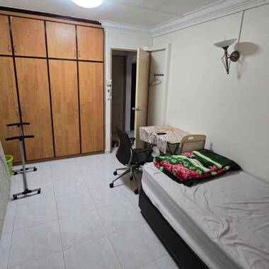 Master room at 603 hougang avenue 4 for rent! Aircon wifi!
