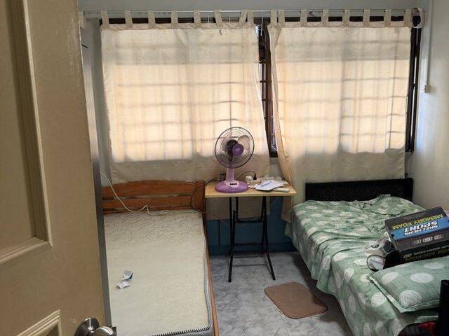 Common Room for rent at Blk 278 Toh Guan Road. (Male only) NO AGENT FEE