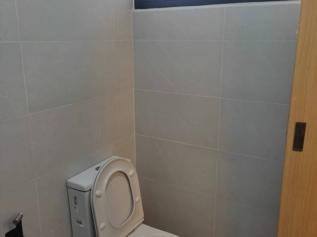 AC Master Bedroom with Bathroom