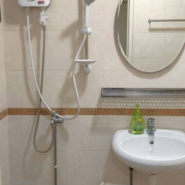 Master Room for rent at 239 Bukit Batok East Avenue 5. No Agent Fee