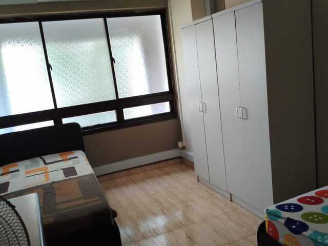 🏠 Shared Room for Rent – Female Only