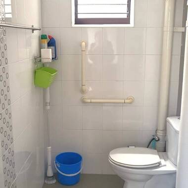 Common Room for rent at Blk 485 Jurong West Avenue 1. Own Bathroom (Female Only) NO AGENT FEE