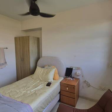 Common room for rental without aircon