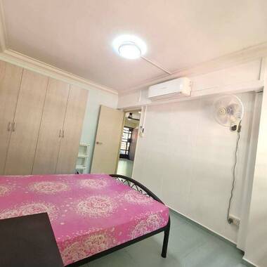 Common Room for rent at Blk 139 Jalan Bukit Merah. (Female Only)