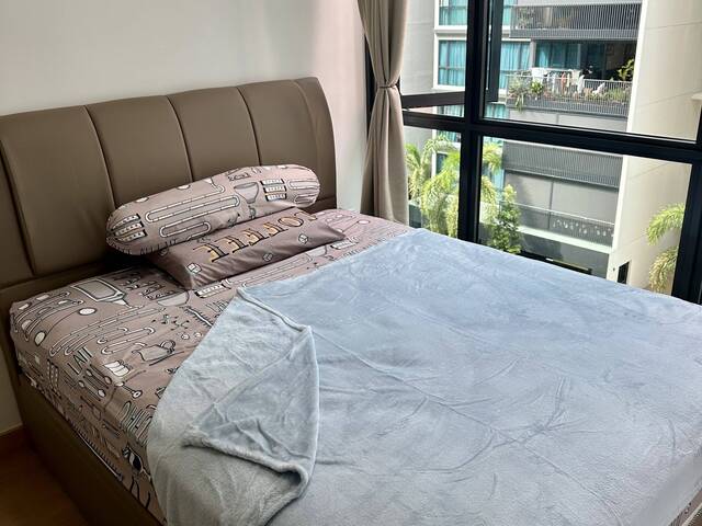 Tampiness room to rent