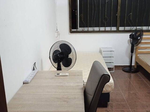 Common Room for Rent Available. Offer for immediate