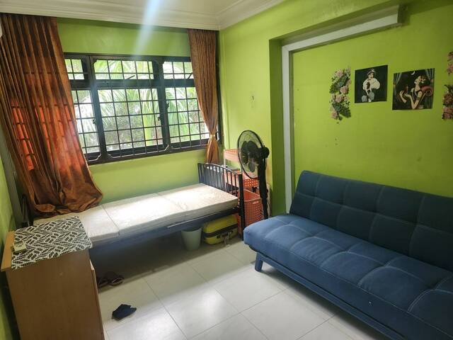 Room for Rent At Sembawang