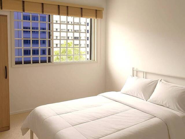Common Room for rent at Blk 462 Jurong West Street 41. (SIngle Pax Only) NO AGENT FEE