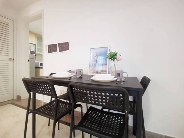 Room for Rent THE REGALIA BLK 2 #19-02 ECON1