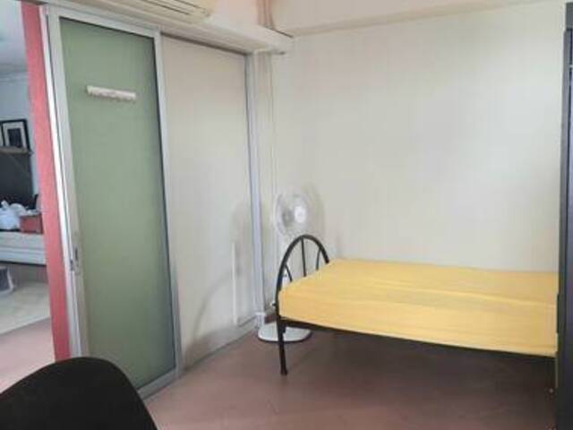 Blk 243 Pasir Ris Common Room - Immediate Occupancy