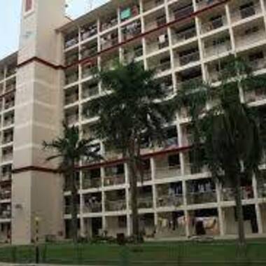 -Common Room for rent at Blk 2 Jalan Batu Singapore -Near at Mountbatte
