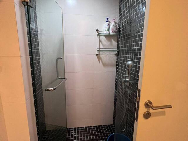 Condo Near Airport, CBP, Changi City Point, Tampines Mall and Tampines1 @$890 Single room